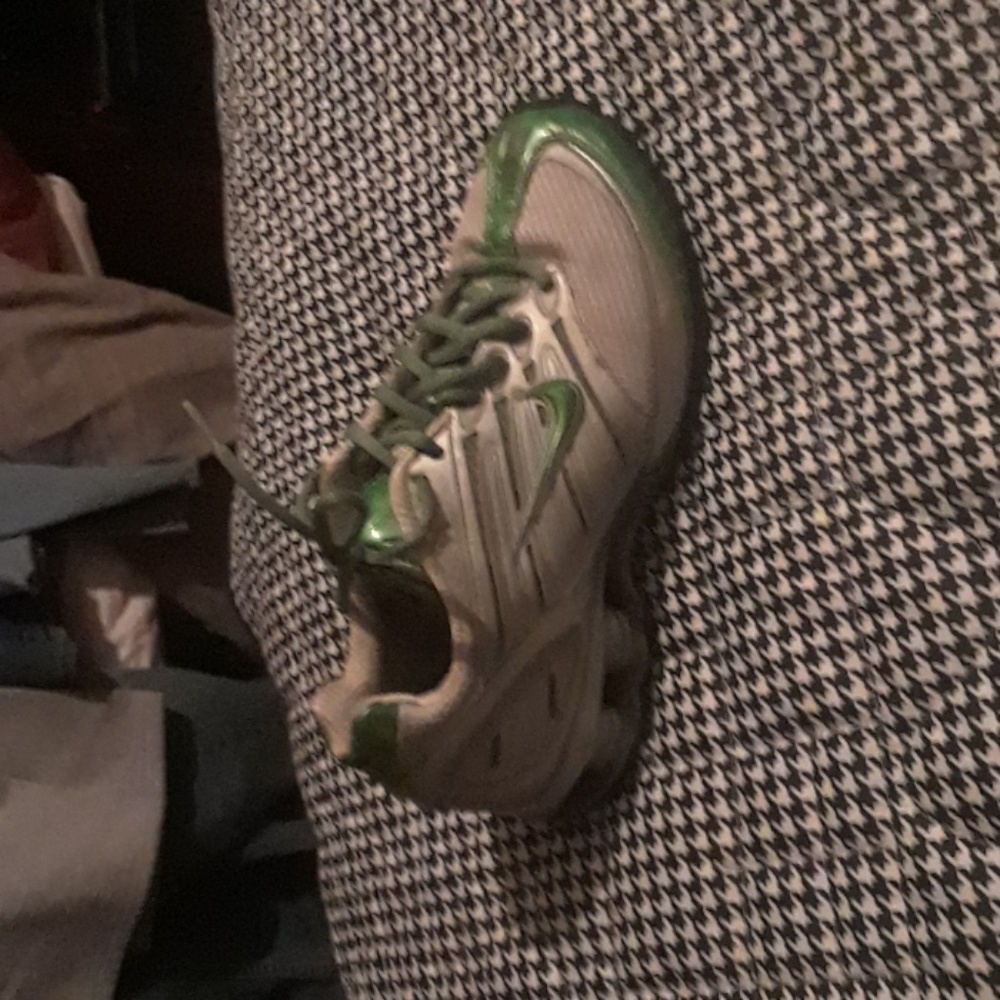 Nike shocks